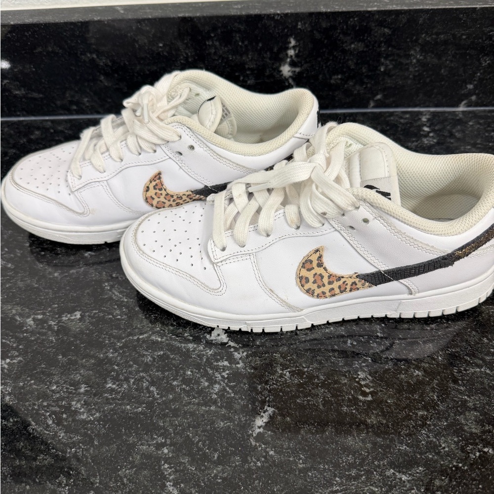 Nike dunk low SE primal white leopard 7.5w